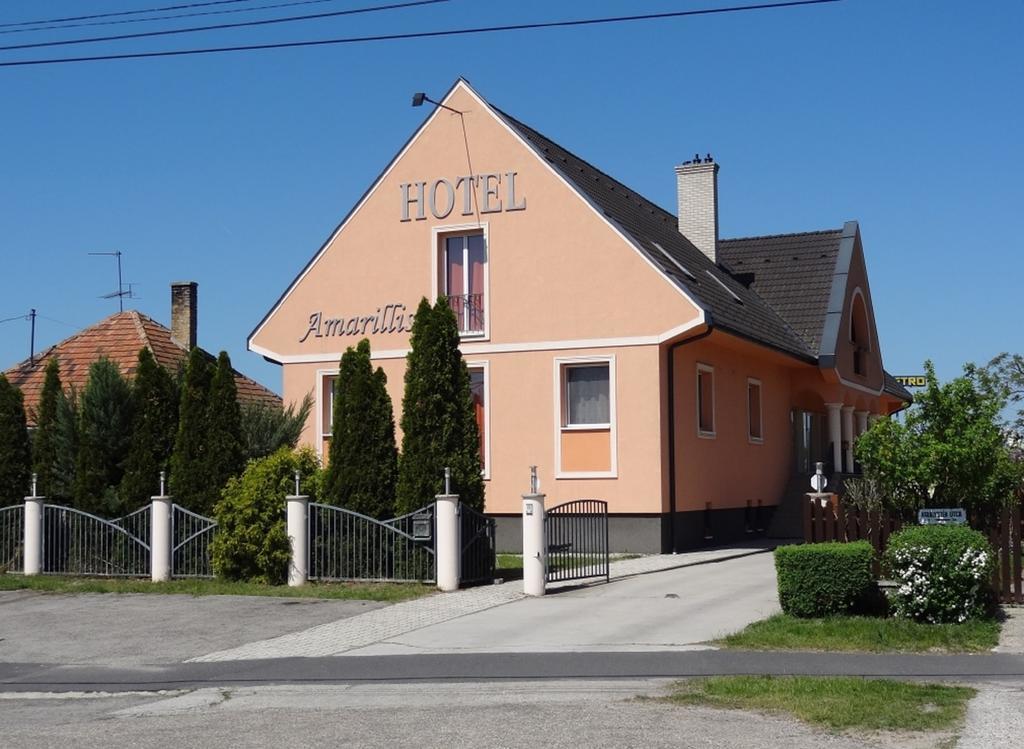 Hotel Amarillis Győr Extérieur photo